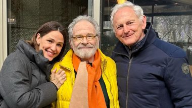 Jennifer Garner Reunites With Alias Costars and Her ‘Best Guys’ Victor Garber and Ron Rifkin (View Pic)