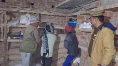 Mirzapur Ration Scam: Government School Principal, Others Allegedly Sell 44 Sacks of Ration Allocated for Mid-Day Meals to Local Trader in Uttar Pradesh (Watch Video)