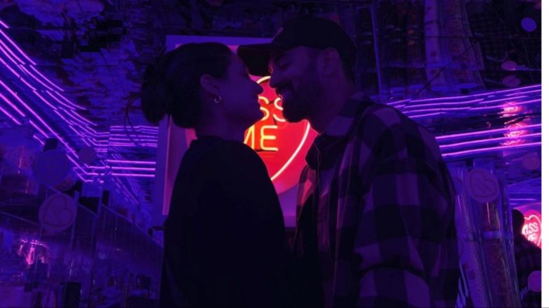 Athiya Shetty-KL Rahul Look Lost In Each Other's Eyes Near 'Kiss Me' Sign; Couple Manifests 'Happiness and Love' for New Year 2024 (View Pic)