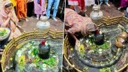 Sara Ali Khan Offers Prayer at Maharashtra&rsquo;s Grishneshwar Shiv Temple, Shares a Glimpse on Insta! (View Pics)