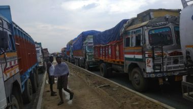Truckers Protest in Maharashtra: Milk Supply to Mumbai Disrupted As Trucks Carrying Dairy Products Fail To Reach City Due to Road Blockage