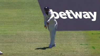 Virat Kohli Seen Giving Tips to Mohammed Siraj Just Before Pacer Dismissed Marco Jansen During IND vs SA 2nd Test 2023–24, Video Goes Viral