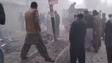 Pakistan Bomb Blast: Deadly Bomb Explosion Targets Imran Khan’s PTI Poll Rally in Balochistan, Leaves Four Dead (Watch Videos)