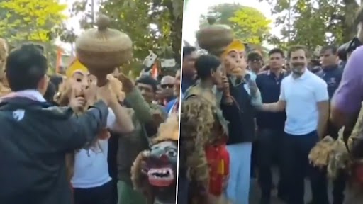 Bharat Jodo Nyay Yatra in Assam: Congress Leader Rahul Gandhi Participates in Cultural Program in Majuli, Dons 'Bajrang Bali' Mask and Holds Mace (Watch Video)