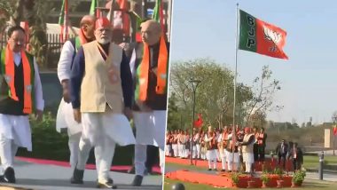 PM Narendra Modi, BJP Chief JP Nadda Hoist Party Flag at National Council Meeting in Delhi's Bharat Mandapam (Watch Video)