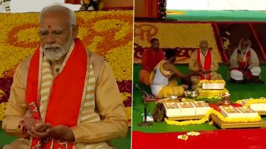 Uttar Pradesh: PM Narendra Modi Lays Foundation Stone of Hindu Shrine Kalki Dham in Sambhal (Watch Video)