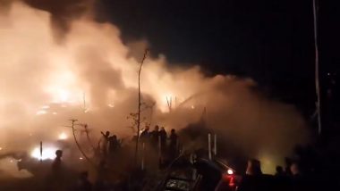 Delhi Fire: Over 100 Huts Gutted After Massive Blaze Erupts in Shahbad; No Causality Reported (Watch Video)