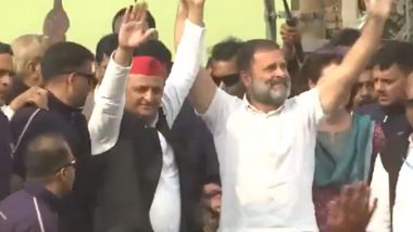 Akhilesh Yadav Joins Rahul Gandhi-Led Bharat Jodo Yatra in UP's Agra (Watch Video)