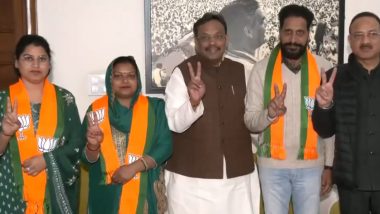 Chandigarh Mayor Manoj Sonkar Quits, Three Aam Aadmi Party Councillors Join BJP Ahead of Court Hearing (Watch Video)