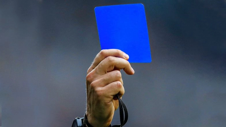 Blue Cards in Football! New Disciplinary Measure Set To Be Introduced as Part of Trials for &lsquo;Sin-Bin&rsquo;: Report