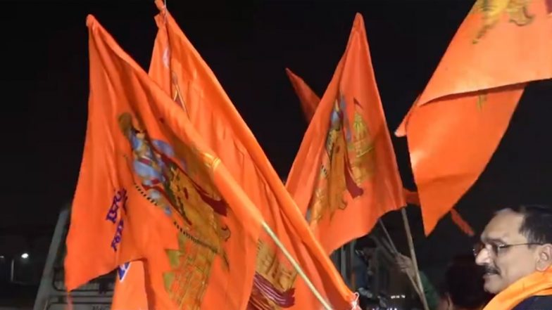 Delhi BJP President Virendra Sachdeva Flags Off Special Train to Ayodhya (Watch Video)