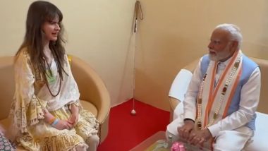 PM Modi Tamil Nadu Visit: Prime Minister Narendra Modi Meets German Singer Cassandra Mae Spittmann, Enjoys Performance (Watch Videos)