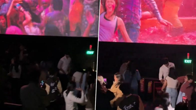 Yeh Jawaani Hai Deewani Re-Release: Fans Go Crazy, Dance to Ranbir Kapoor and Deepika Padukone's 'Balam Pichkari' and 'Badtameez Dil' Tracks in Delhi Theatre (Watch Videos)