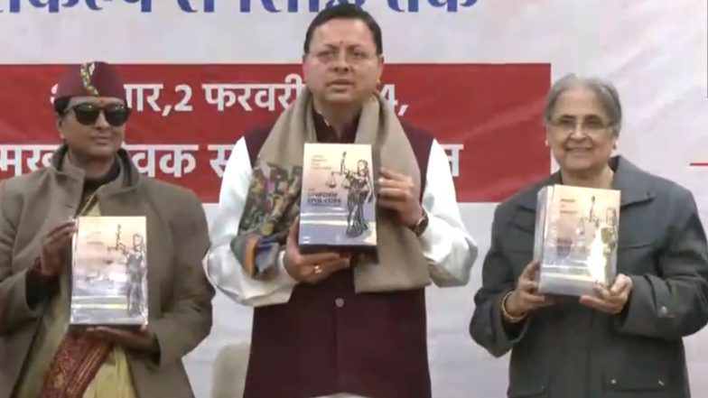 UCC in Uttarakhand: Drafting Committee Members Hand Over Draft Report on Uniform Civil Code to CM Pushkar Singh Dhami in Dehradun (Watch Video)