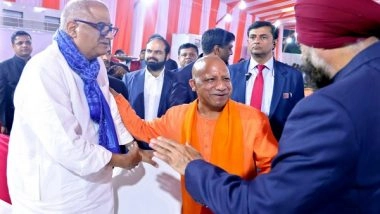 India News | CM Yogi Hosts Dinner in Lucknow; Several Prominent Industrialists, Investors, and Ministers Enjoy Cultural Programmes