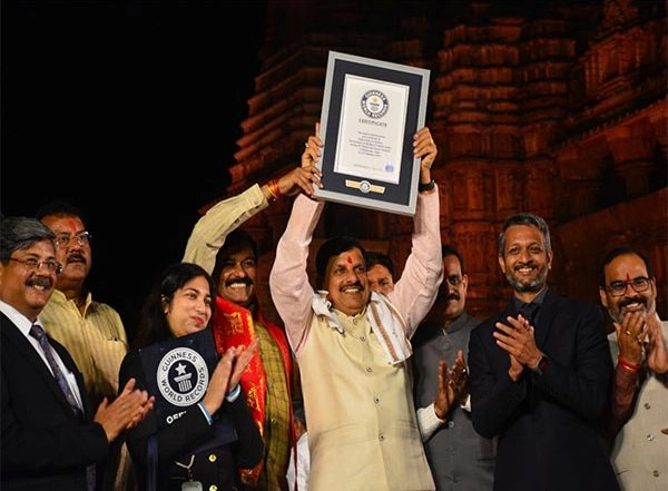 India News | 50th Khajuraho Dance Festival: Kathak Dancers Create Guinness World Record