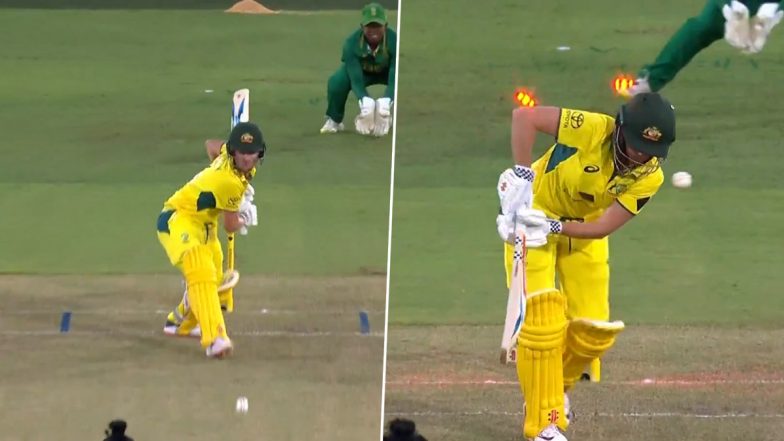 Marizanne Kapp Bowls a Sensational In-Swing Delivery To Dismiss Beth Mooney in AUS-W vs SA-W 2nd ODI 2024, Video Goes Viral