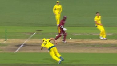 Outrageous! Cameron Green Grabs Sensational One-Handed Catch to Dismiss Roston Chase During AUS vs WI 2nd ODI 2024 (Watch Video)