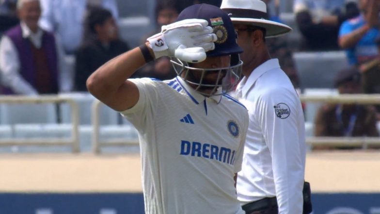 Dhruv Jurel, Son of Kargil War Hero, Performs ‘Salute’ Celebration After Scoring Maiden Test Half-Century During IND vs ENG 4th Test 2024; Video Goes Viral