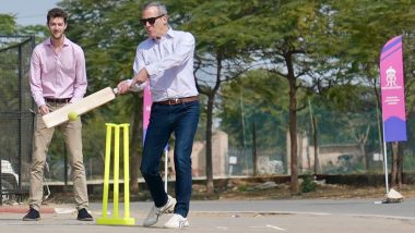 US Ambassador Eric Garcetti Enjoys Gully Cricket in Jaipur With Budding Women Cricketers, Meets Rajasthan Royals CEO Jake Lush McCrum (View Pic)