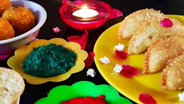 Holi 2024 Easy Recipes: From Gujiya to Fruit Salad, 5 Mouth-Watering Food Items To Celebrate the Festival of Colours