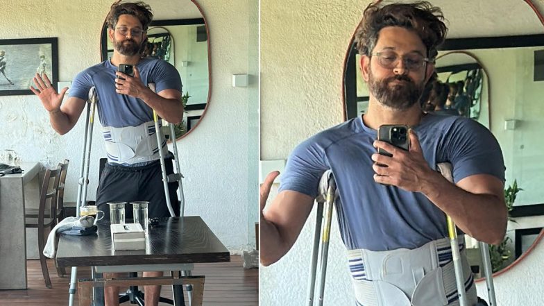 Hrithik Roshan Injured: Actor Shares Mirror Selfie Holding ‘Crutches’ and Updates Fans on His Health Condition (View Pic)