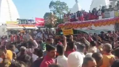 ‘Narendra Modi Zindabad’: People Raise Slogans During Rahul Gandhi’s Visit to Baba Baidyanath Dham Temple in Deoghar (Watch Video)