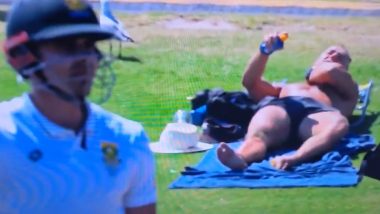 Commentator Left Distracted After Spectator Applies Sunscreen in the Background During Live Telecast of NZ vs SA 1st Test 2024, Video Goes Viral