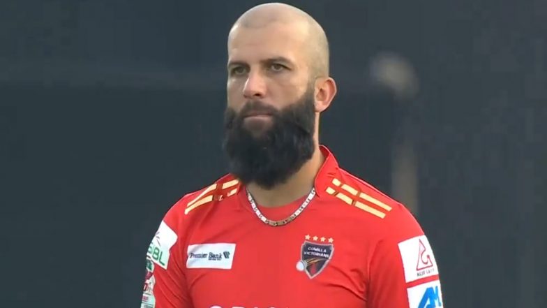 Moeen Ali Takes Hat-Trick, Dismisses Shohidul Islam, Al-Amin and Bilal Khan During Chattogram Challengers vs Comilla Victorians BPL 2024 Match (Watch Video)