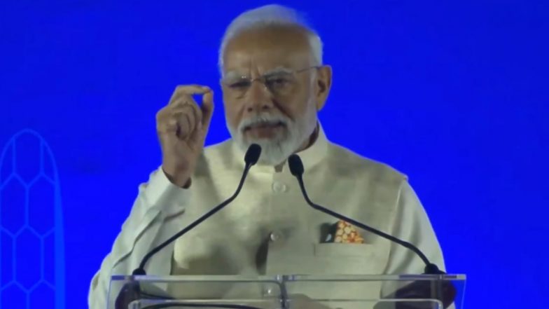 ‘Ahlan Modi’ Event in UAE: PM Narendra Modi Addresses Indian Diaspora in Abu Dhabi, Says ‘Long Live India-UAE Friendship’ (Watch Video)