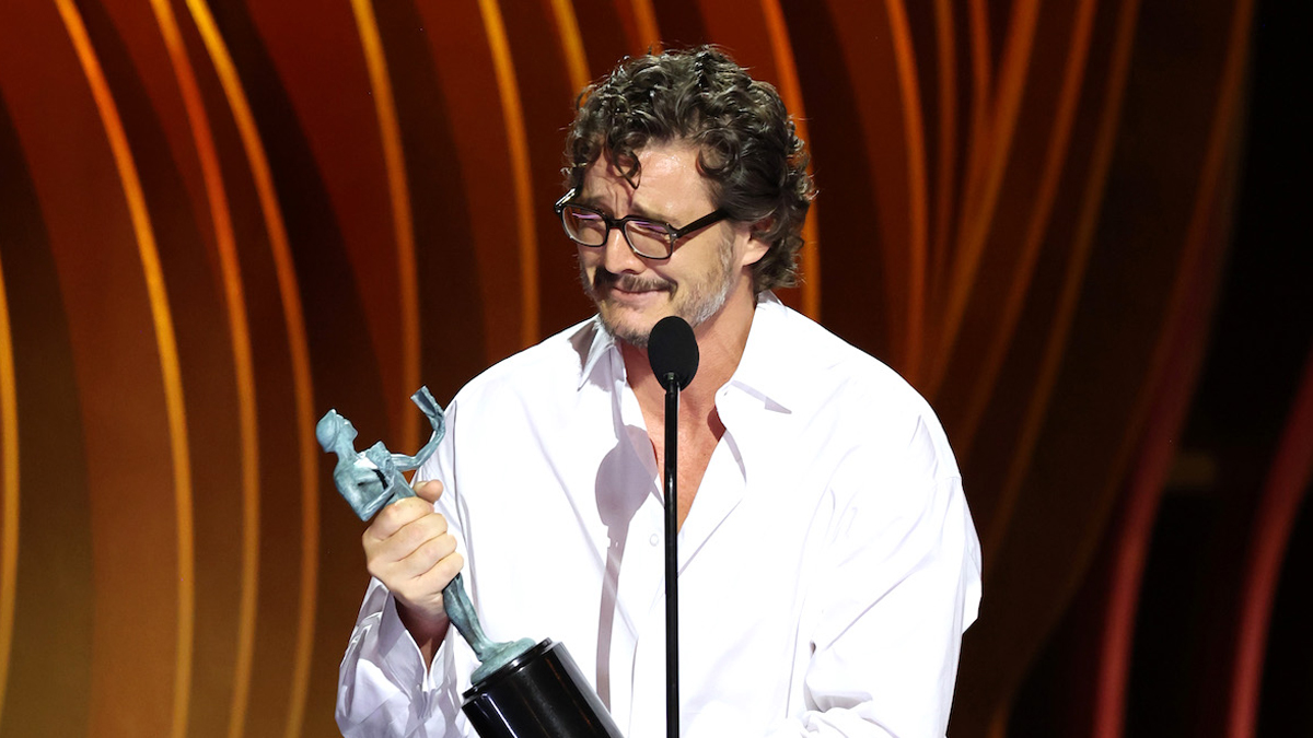 Hollywood News Pedro Pascal Gives Hilarious Speech at SAG Awards 2024