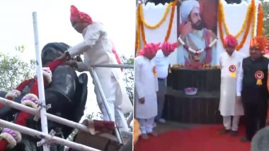 Chhatrapati Shivaji Maharaj Jayanti 2024: Goa CM Pramod Sawant Garlands Statue of Shivaji Maharaj on His Birth Anniversary (Watch Video)