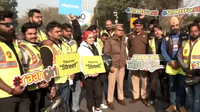 Delhi Police Road Safety Week: Traffic Police Organise Raahgiri Day at Connaught Place Inner Circle; 'Safety of the People Is Our Objective', Says DCP Traffic Shashank Jaiswal (Watch Videos)