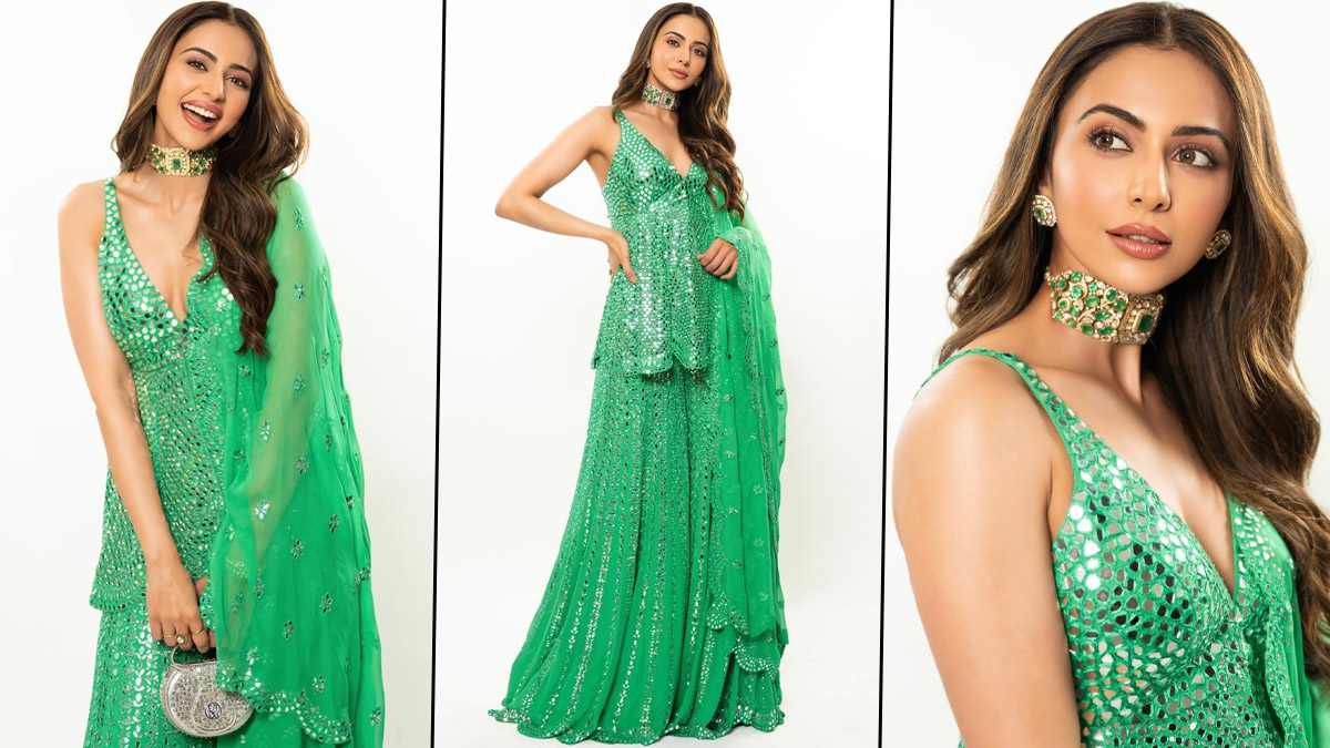 Ahead of Her Wedding, Rakul Preet Singh Stuns in an Exquisite Green Mirror Work Sharara Set (See Pics) | LatestLY Ahead of Her Wedding, Rakul Preet Singh Stuns in an Exquisite Green Mirror Work Sharara Set (See Pics) | LatestLY