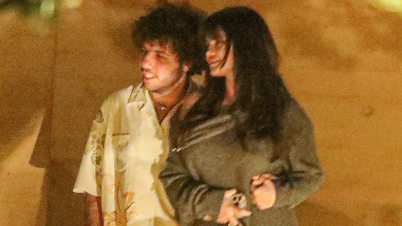 Selena Gomez and Benny Blanco's PDA Continues on the Streets of Malibu, 'Love On' Singer Looks Cute In Grey Outfit!