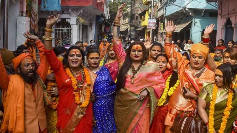 Pune: Police Issue Orders Prohibiting Transgender Individuals From Forcibly Demanding Money at Traffic Junctions, Houses During Ceremonies; Here’s Why
