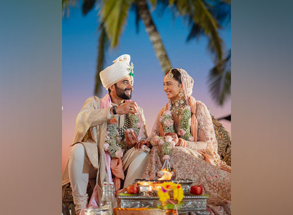 Rakul Preet Singh-Jackky Bhagnani Wedding: Groom Dedicates Special 'Bin Tere' Song For Her Bride And Its Cute AF!