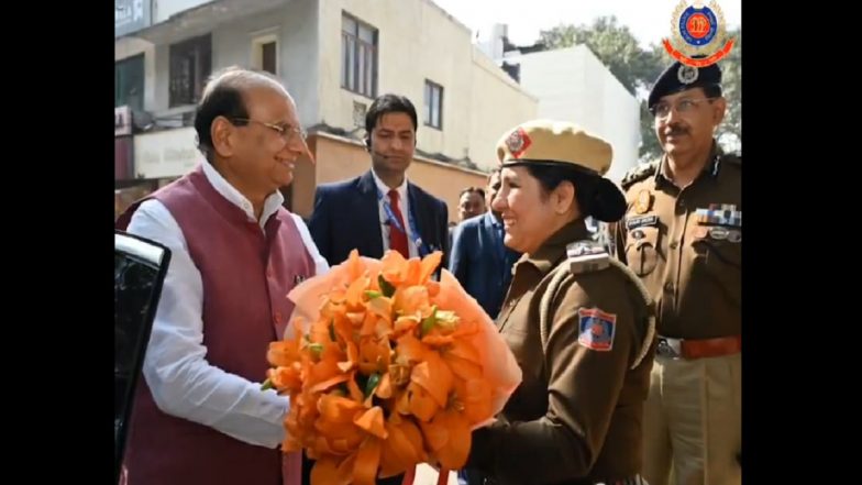Delhi: LG VK Saxena, Police Commissioner Sanjay Arora Inaugurate All-Women Police Posts at Khan Market