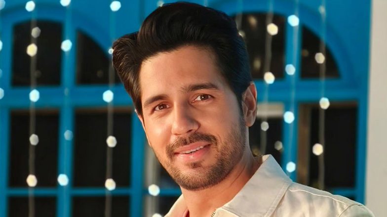 Kapoor & Sons Clocks 8 Years: Sidharth Malhotra Shares a Glimpse of Movie on His Insta to Celebrate the Occasion