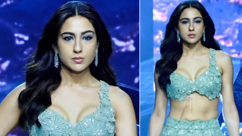 Sara Ali Khan Embraces Her Burn Marks on Belly As She Walks the Ramp at Lakme Fashion Week 2024 (Watch Video)