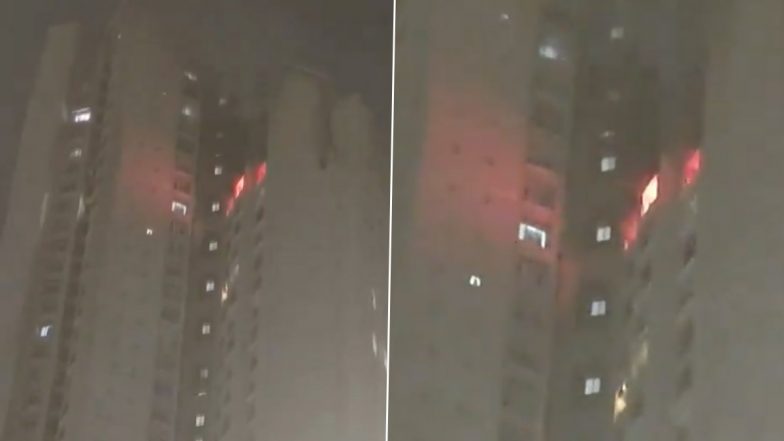 Mumbai Fire: Massive Blaze Breaks Out in High-Rise Building in Wadala Area, No Casualties Reported (Watch Video)