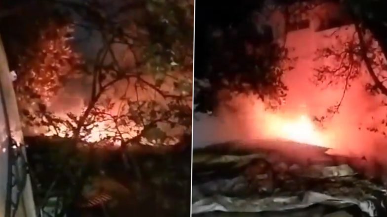 Maharashtra Fire: Blaze Erupts in Firecracker Warehouse in Kolhapur, Fire Tenders Reach Spot (Watch Video)