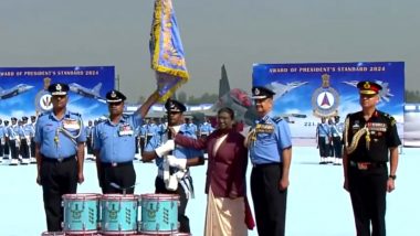 President Droupadi Murmu Presents 'Standard and Colours' Award to Four Units of IAF at Hindon Air Force Station in Uttar Pradesh (Watch Video)