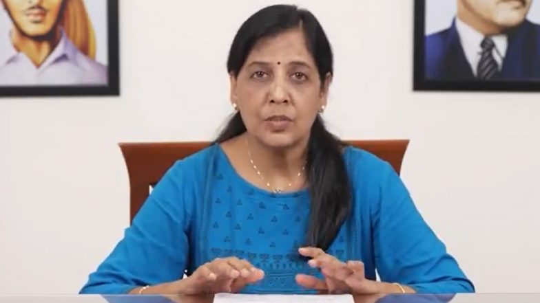 'Kejriwal Ko Ashirwad': Sunita Kejriwal Releases WhatsApp Number 8297324624 to Register Support for Jailed Delhi CM Arvind Kejriwal (Watch Video)