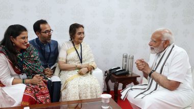PM Narendra Modi Meets Padma Vibhushan Awardee Vyjayanthimala in Chennai, Lauds Her Contribution to Indian Cinema (See Pics)
