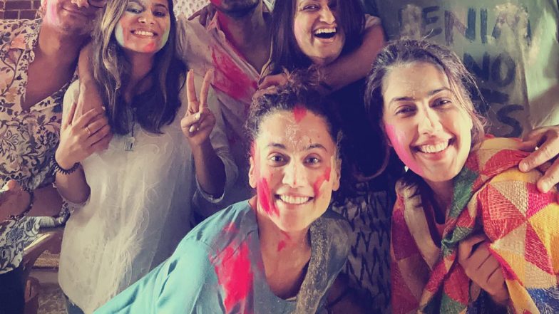 Taapsee Pannu-Mathias Boe Wedding Reports: Actress Seen Wearing Sindoor in UNSEEN Pic From Holi Celebration