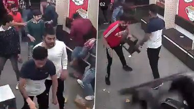 Brawl Over Tea: Stall Owner Assaulted by Customers Over Rs 9 in Gurugram, Disturbing Video Surfaces