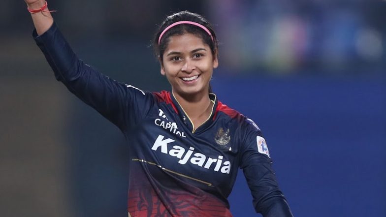 RCB Youngster Shreyanka Patil Wins Purple Cap in WPL 2024 After Taking 13 Wickets in Eight Matches