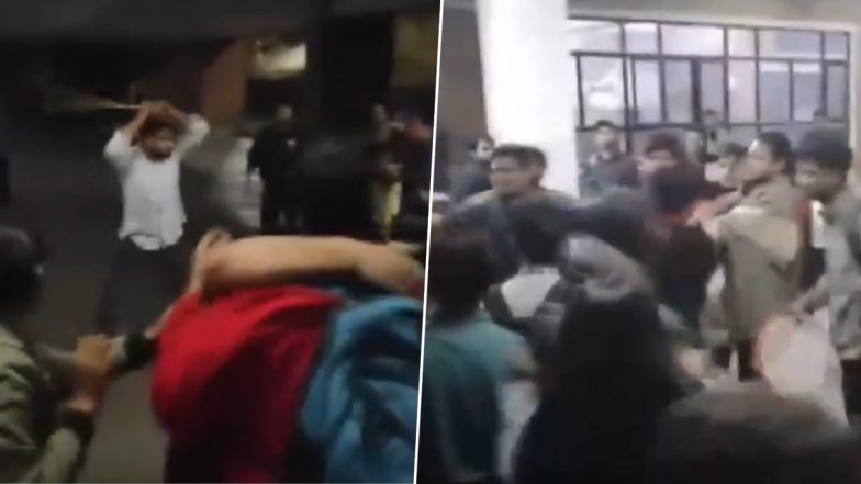 Delhi: Three Injured As Clash Erupts Between ABVP and Left-Backed Groups at JNU Over Election Committee Selection (Watch Video)