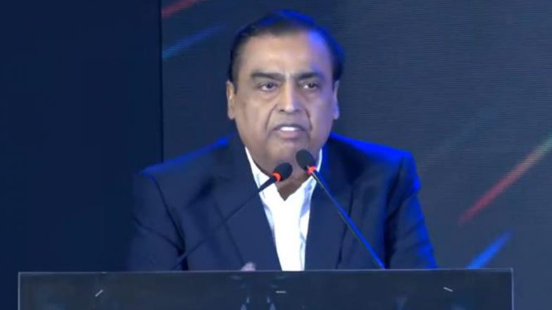 Indian Business Community Has Collective Responsibility To Fulfil PM Narendra Modi’s Vision of Viksit Bharat Dream, Says Mukesh Ambani (Watch Videos)